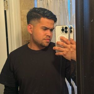 Meet your Posher, Andres